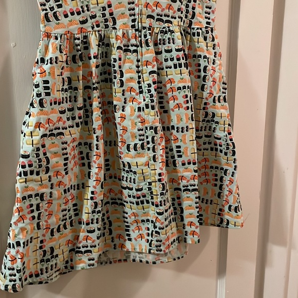Rare in L - Sushi π£ print cotton A-line dress - EUC - Picture 9 of 9
